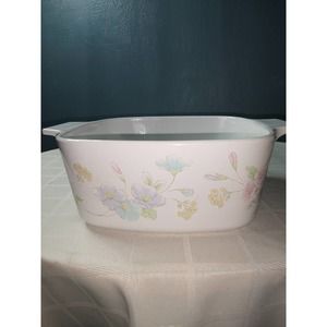 Corningware 1.5 liter casserole dish